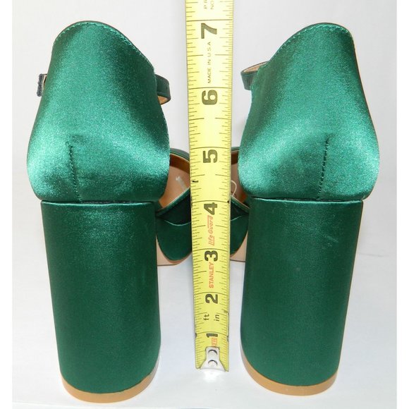 Size 8 Forever Emerald Green Satin Runway Block Heel Closed Toe Shoes Platform - Picture 4 of 16